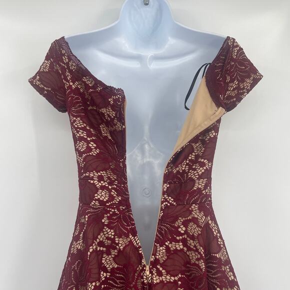 B Darlin Lace Skater Dress Sz 5/6 Holiday Wedding Off Shoulder Romantic Party - Picture 7 of 10